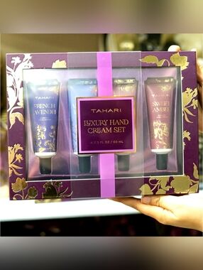 Tahari 4 Pc Luxury Hand Cream Collection Gift Set